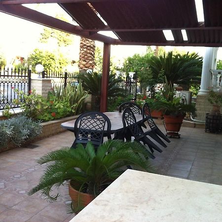 Valentinos House Villa Paphos Kamer foto