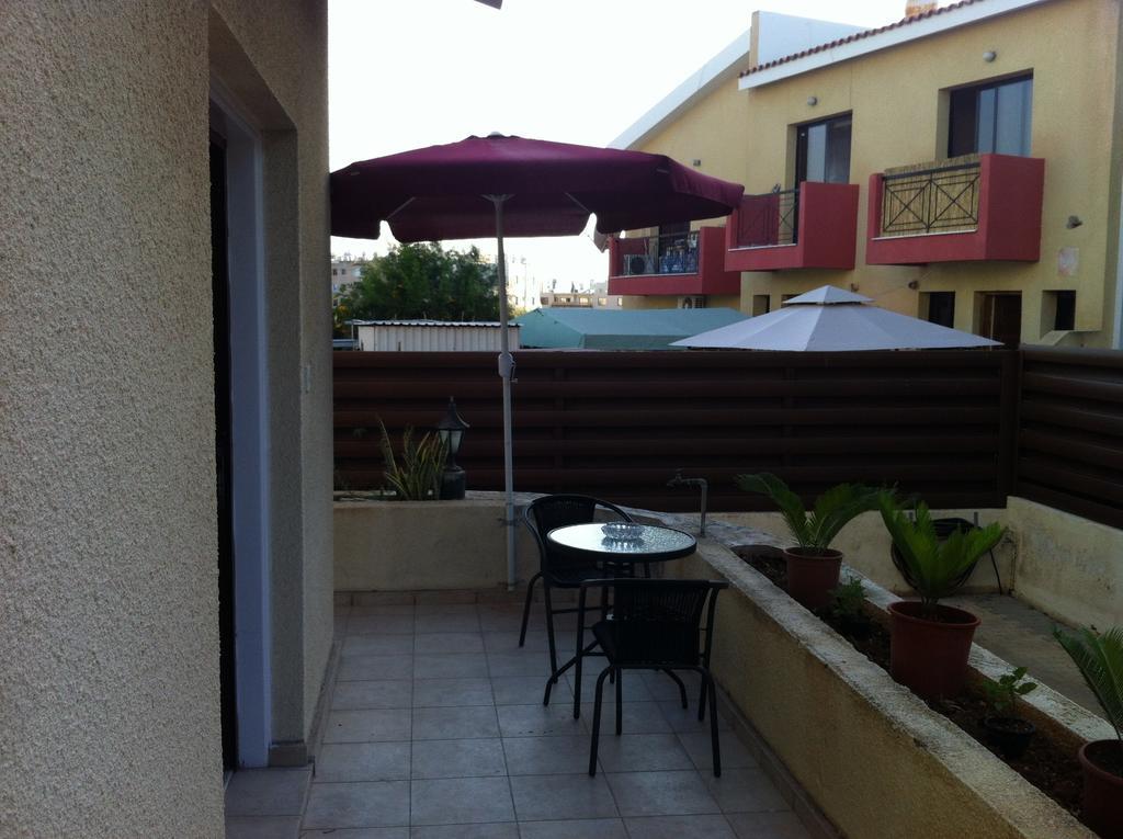 Valentinos House Villa Paphos Kamer foto